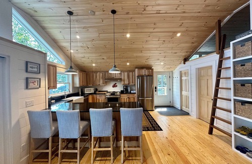 Damariscotta Cottage | Charming Lakefront Cottage ~ Private Dock w/Stunning Lake Views