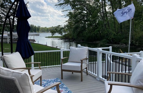 Coldwater House | Charming Lakehouse on Coldwater Chain of Lakes