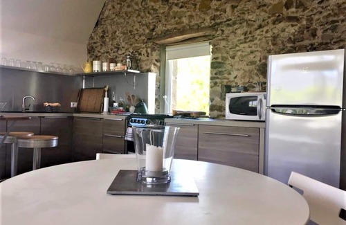 Gouville-sur-Mer Cottage | Charming little house near the beach
