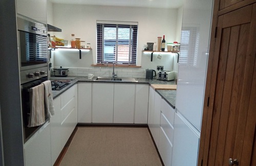Murthly Cabin | Charming lodge,cosy, comfortable,ideal location
