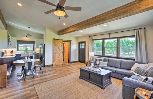 Victor Cottage | Charming Lodi Retreat: Walk to Local Wineries
