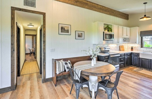 Victor Cottage | Charming Lodi Retreat: Walk to Local Wineries