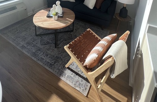 Jonesboro Apartment | Charming loft near restaurants & coffee shops