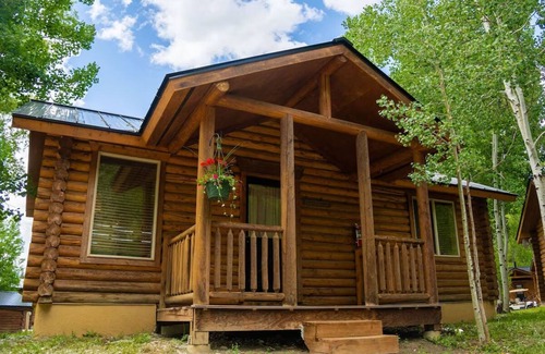 Pagosa Springs House | Charming Log Cabins Near Pagosa Springs – Ultimate Comfort & Nature Contact