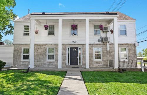 Audubon Apartment | Charming Louisville Apt with Parking and Great Location