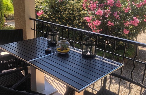 Oupia Apartment | Charming, luxury 2-bedroom apartment with WiFi & private swimming pool in Oupia.