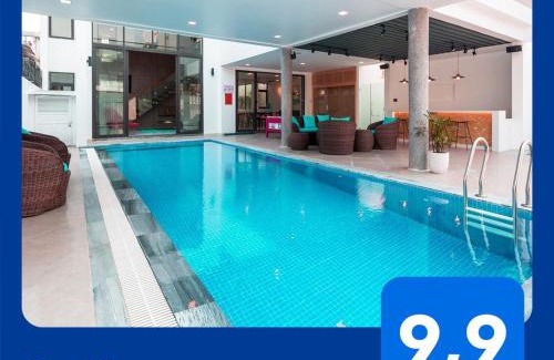 Son Tra Villa | Charming Luxury Beach Villa Da Nang