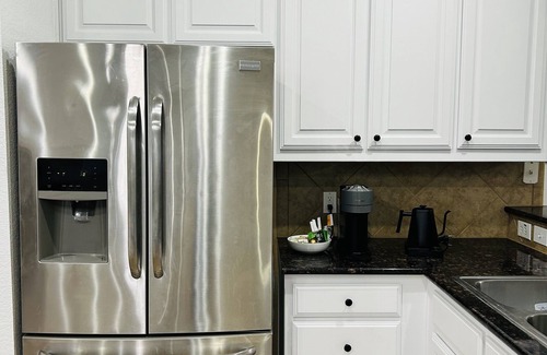 Burleson House | Charming Luxury Convenience Spacious Home Burleson