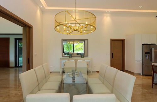 Las Palmas Villa | Charming Luxury Villa in Casa de Campo - Nightly Rental