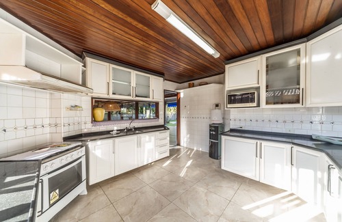 Barra de Sao Miguel House | Charming Mansion of high standard!