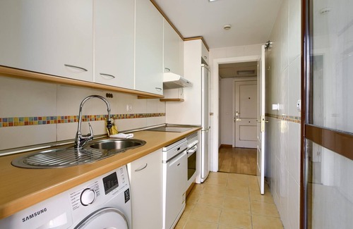 Rejas Apartment | Charming Madrid Airport I