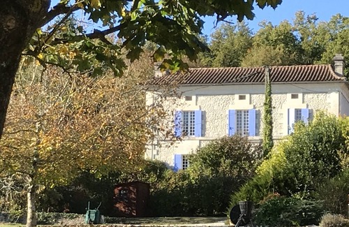 Bonnes House | Charming Maison de Maitre near Saint-Emilion, Cognac and Bordeaux!