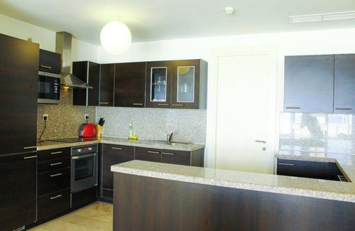 As Sifah Apartment | Charming Marina View Escape
