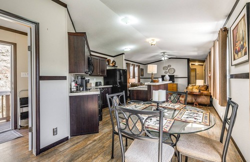Mayhill House | Charming Mayhill Escape w/ Mountain Views