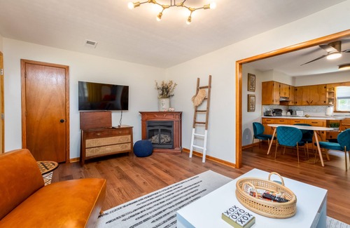 Parsons House | Charming, mid century home in the quaint town of Parsons, TN.