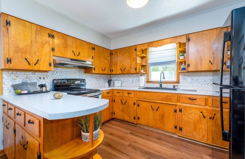 Parsons House | Charming, mid century home in the quaint town of Parsons, TN.