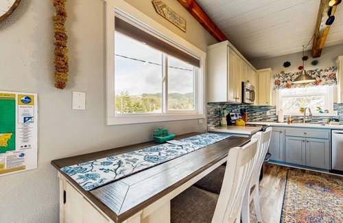 Rockaway Beach House | Charming, modern home close to the beach with full kitchen, WiFi, & large deck