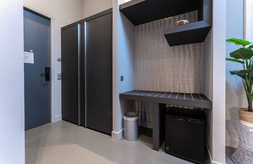 Oss Apartment | Charming modern hotel in the heart of Oss, steps away from the Jan Cunen Museum—your ideal stay!