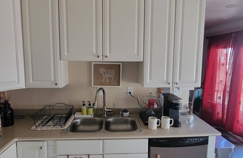 Boulder City Cottage | Charming Monthly Furnished 2 Bedroom in Boulder City