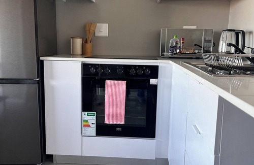 Mykonos Apartment | Charming Morden stylish 2-bedroom apartment with WiFi in lovely Langebaan
