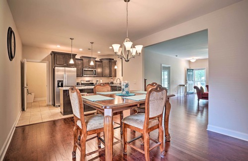 Mount Pleasant House | Charming Mount Pleasant Home: 7 Miles to Beach!