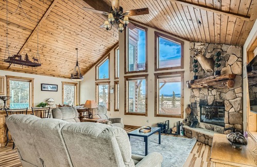 Warm Springs House | Charming mountain cabin in Fairplay w/ private hot tub and epic views