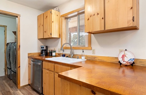 Stanley Cabin | Charming Mountain Cabin - STANLEY IDAHO USA