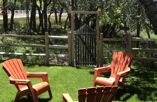 Pine Valley Cottage | Charming Mountain Cottage.