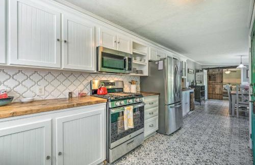 Mount Dora House | Charming Mt Dora Home with Shared Patio and Yard!