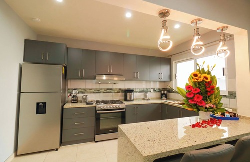 Santa Cruz Xoxocotlan Apartment | Charming and Modern! Apartment, 10 min from the Zócalo of Oaxaca.