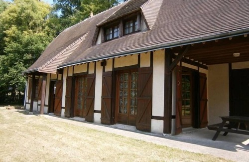 Authon-du-Perche Cottage | Charming Nature Retreat in Perche: 2BR, Fishing Pond, Pet-Friendly
