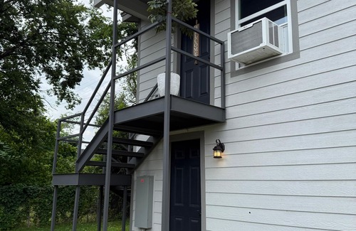 Fort Worth House | Charming new 1-bedroom house in nice Fort Worth