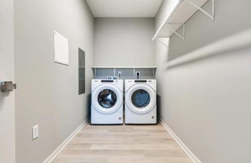 Bloomington Apartment | Charming New Apartment