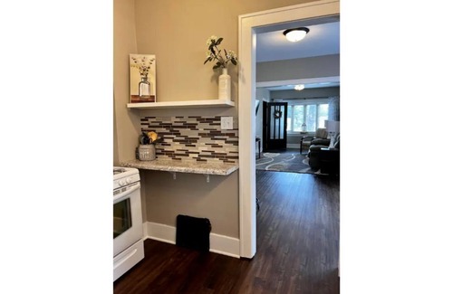 Bradley House | Charming, newly renovated home.