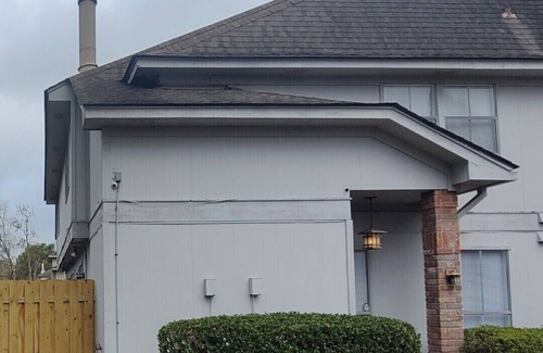 Tall Timbers - Brechtel Condo | Charming NOLA Condo