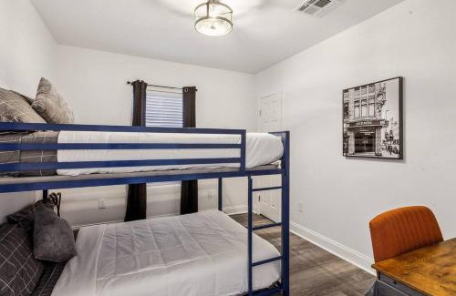 Marlyville - Fontainebleau Apartment | Charming NOLA Oasis
