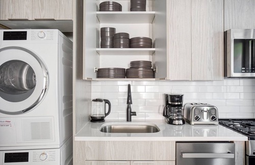 North End Apartment | Charming North End 2BR on Salem Street by Blueground