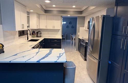 Spring Hill House | Charming Ocean Front 3-bedroom and 4 Bath with WiFi and AC in Hernando Beach