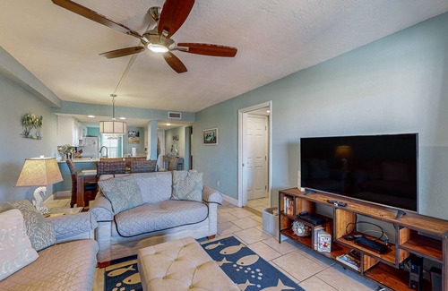 Point East Condo | Charming oceanview condo just steps from the beach