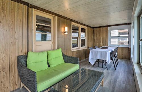 Salisbury House | Charming Oceanfront Home on Salisbury Beach