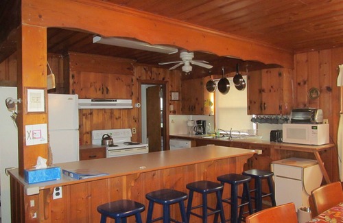 Holden Beach Cottage | Charming Oceanfront Cottage on Holden Beach-open dates in September & October!