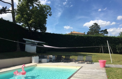 Dommartin House | Charming old house, renovated contemporary, 250 m2, with magnificent swimming pool