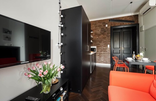 Kleparz Apartment | Charming Old Town Kraków Retreat: Modern Comfort & Historic Charm.