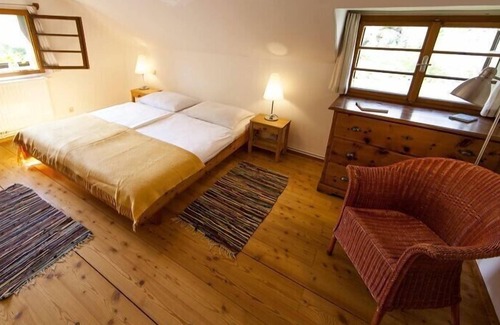 Teufenbach House | Charming old wooden house, surrounded by a large garden