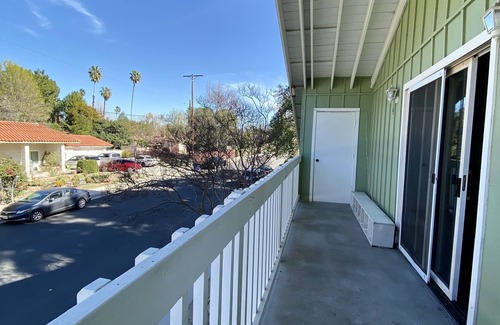 Northridge House | charming one Bedroom in Sherwood Forest