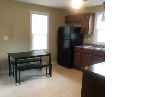 Keosauqua House | Charming One Bedroom home in Keosauqua near shops