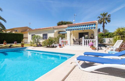 Los Balcones Villa | Charming one-floor villa with private pool in Los Balcones