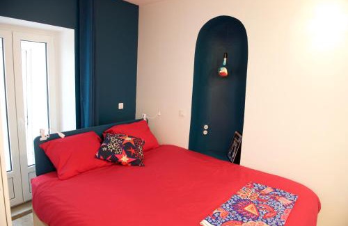 Epinettes Apartment | CHARMING Parisian Apartment WITH AIR CONDITIONING - CLIMATISATION & 2 BEDROOMS - Batignolles PARIS