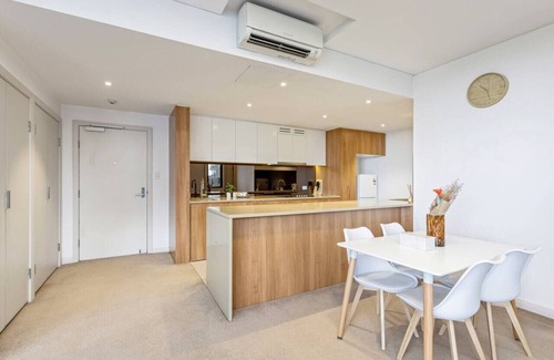 Wentworth Point Apartment | Charming & Peaceful - 2BR APT in Wentworth Point