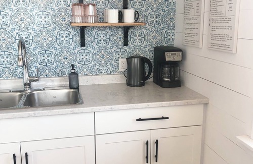 Souris House | Charming PEI farmhouse with beach access
